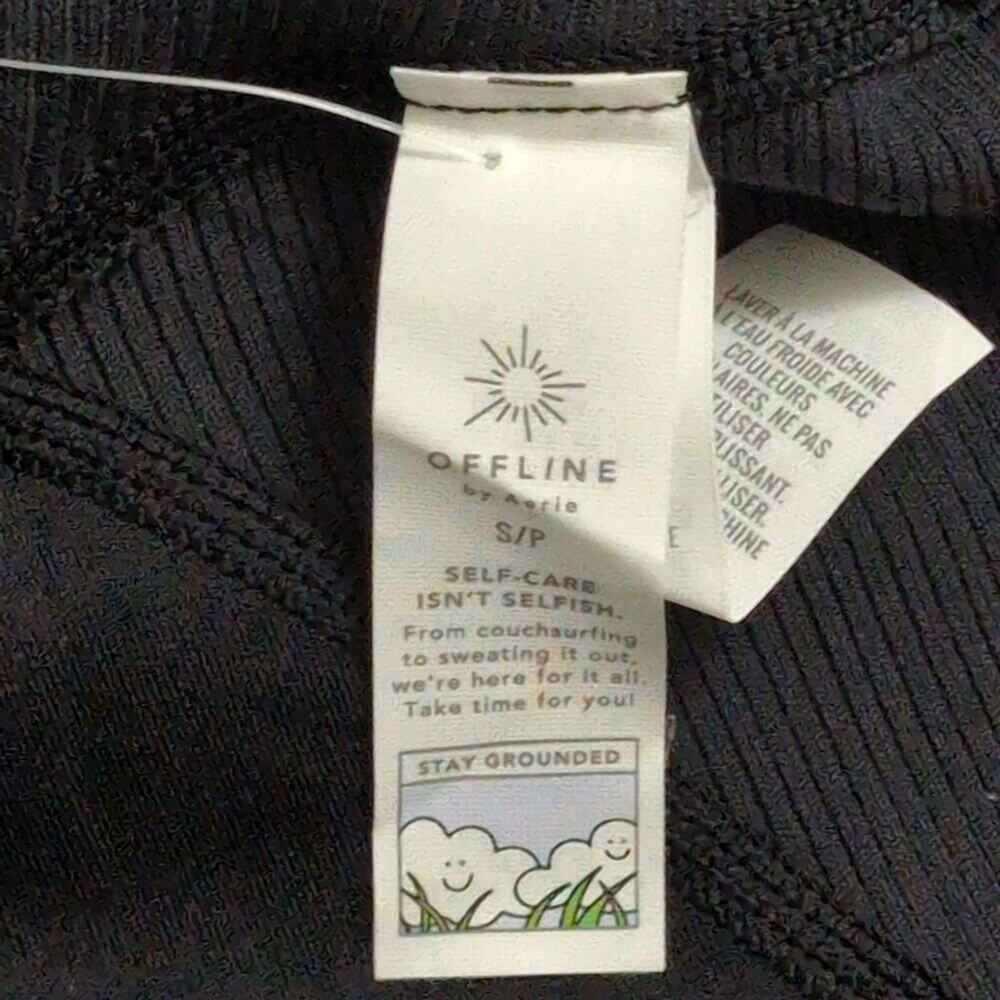 NWT Offline By Aerie Black High Waisted 7/8 Leggings Seam Detailing Size S - Picture 7 of 12